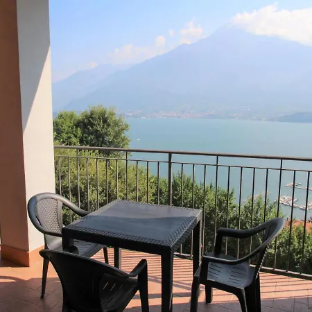 Locazione Turistica Azalee.1 * Vercana