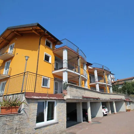 Locazione Turistica Azalee.1 *